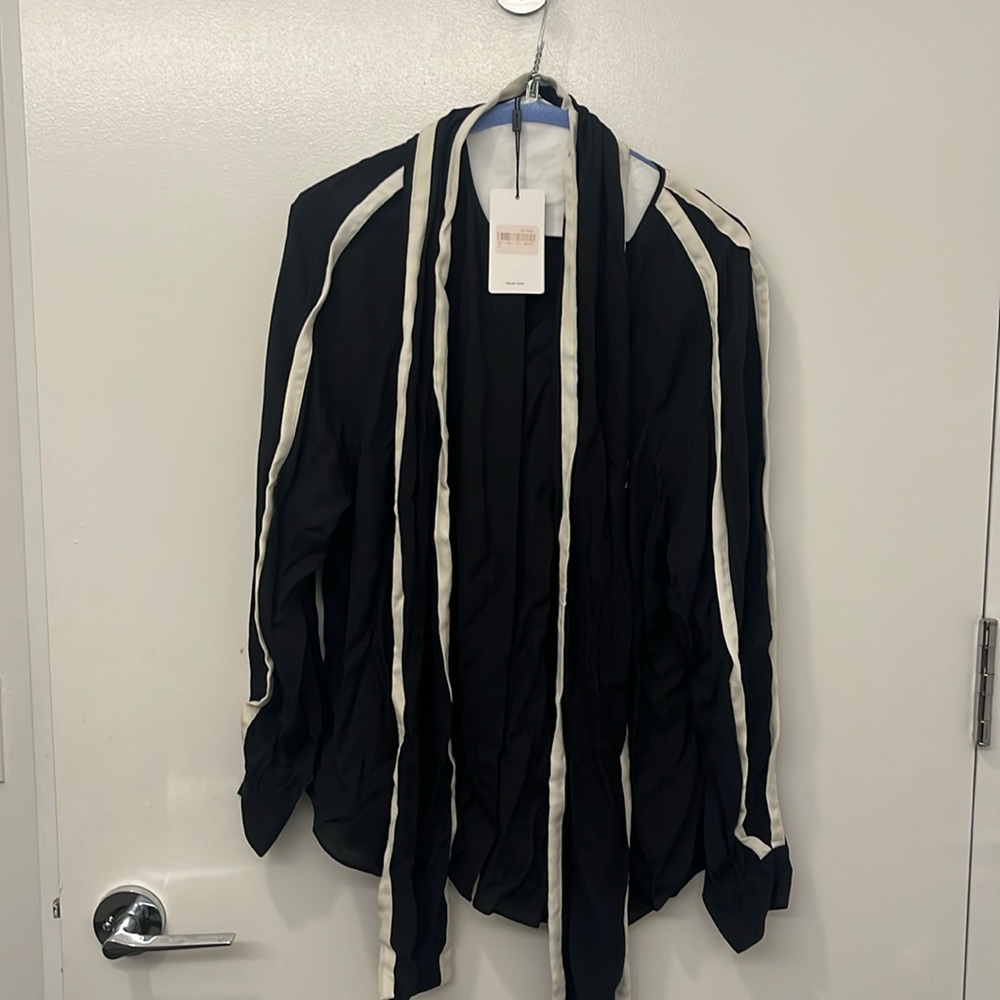 NWT Reiss Women’s Navy Tie Tuxedo Blouse